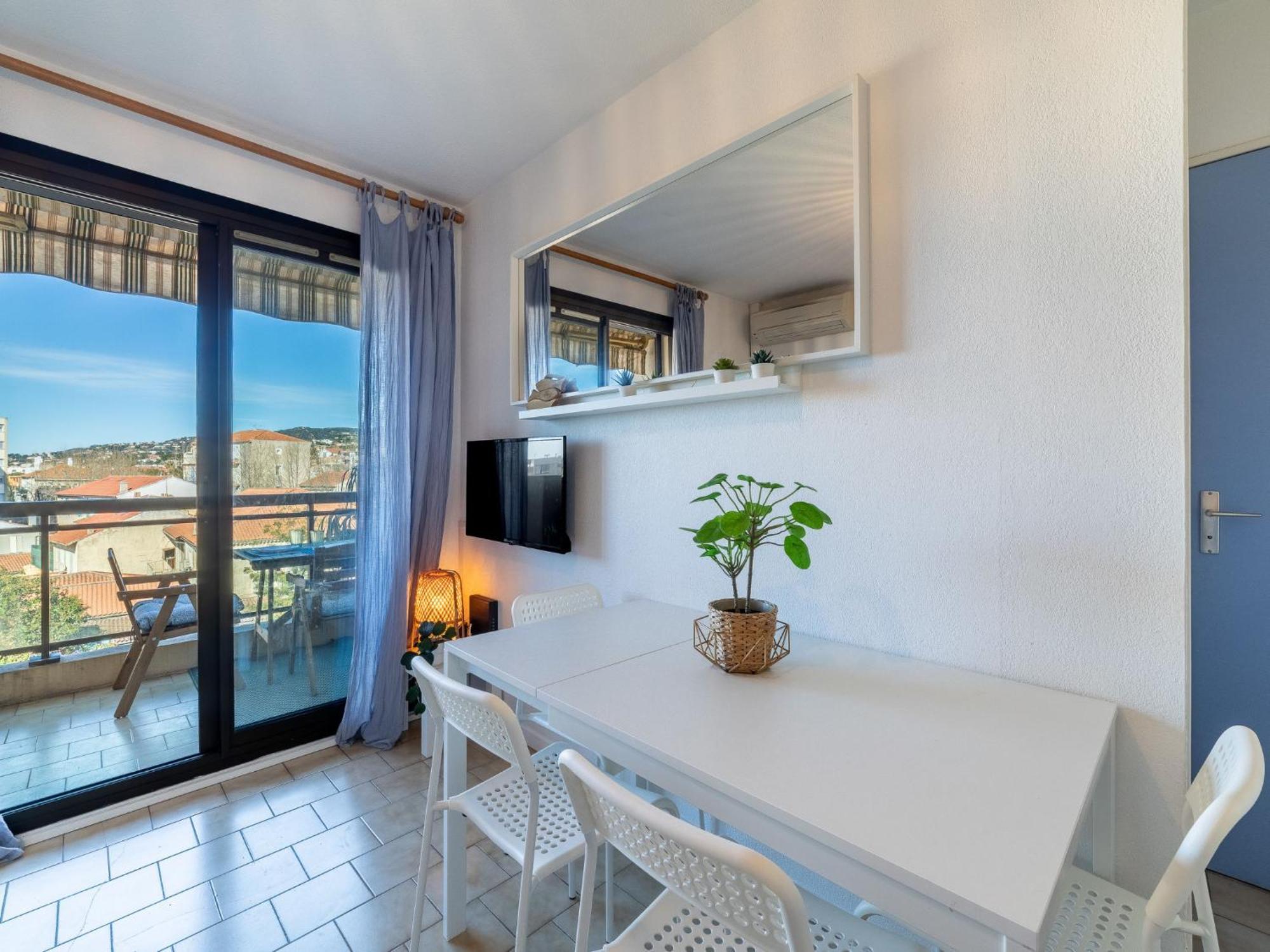 Apartment Saint James-12 By Interhome *