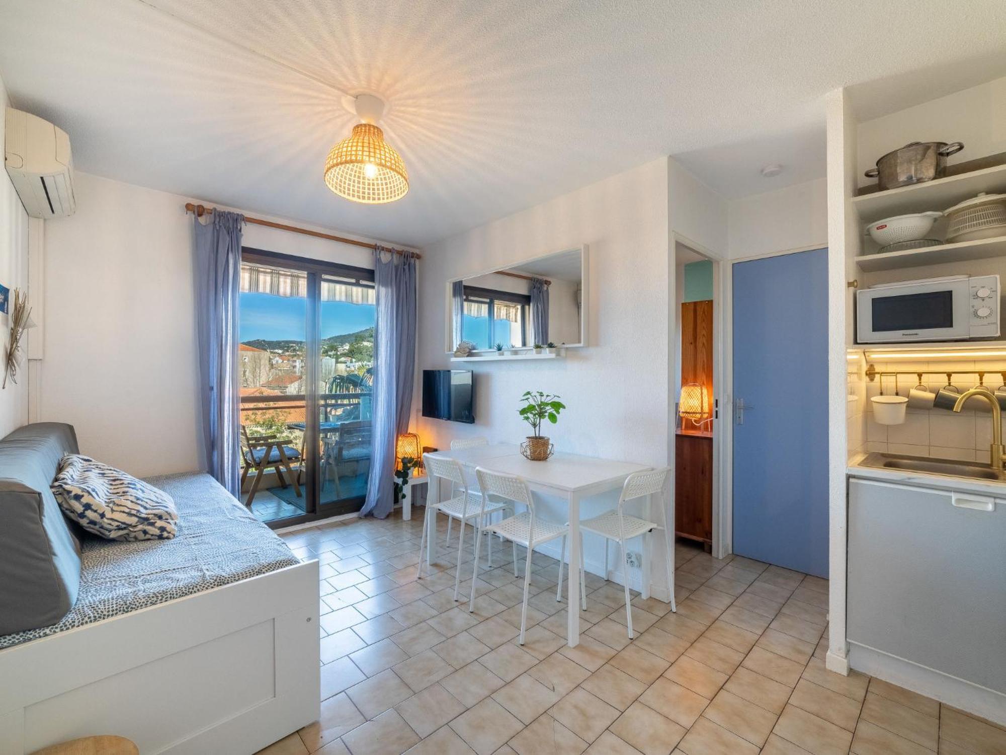 Apartment Saint James-12 By Interhome