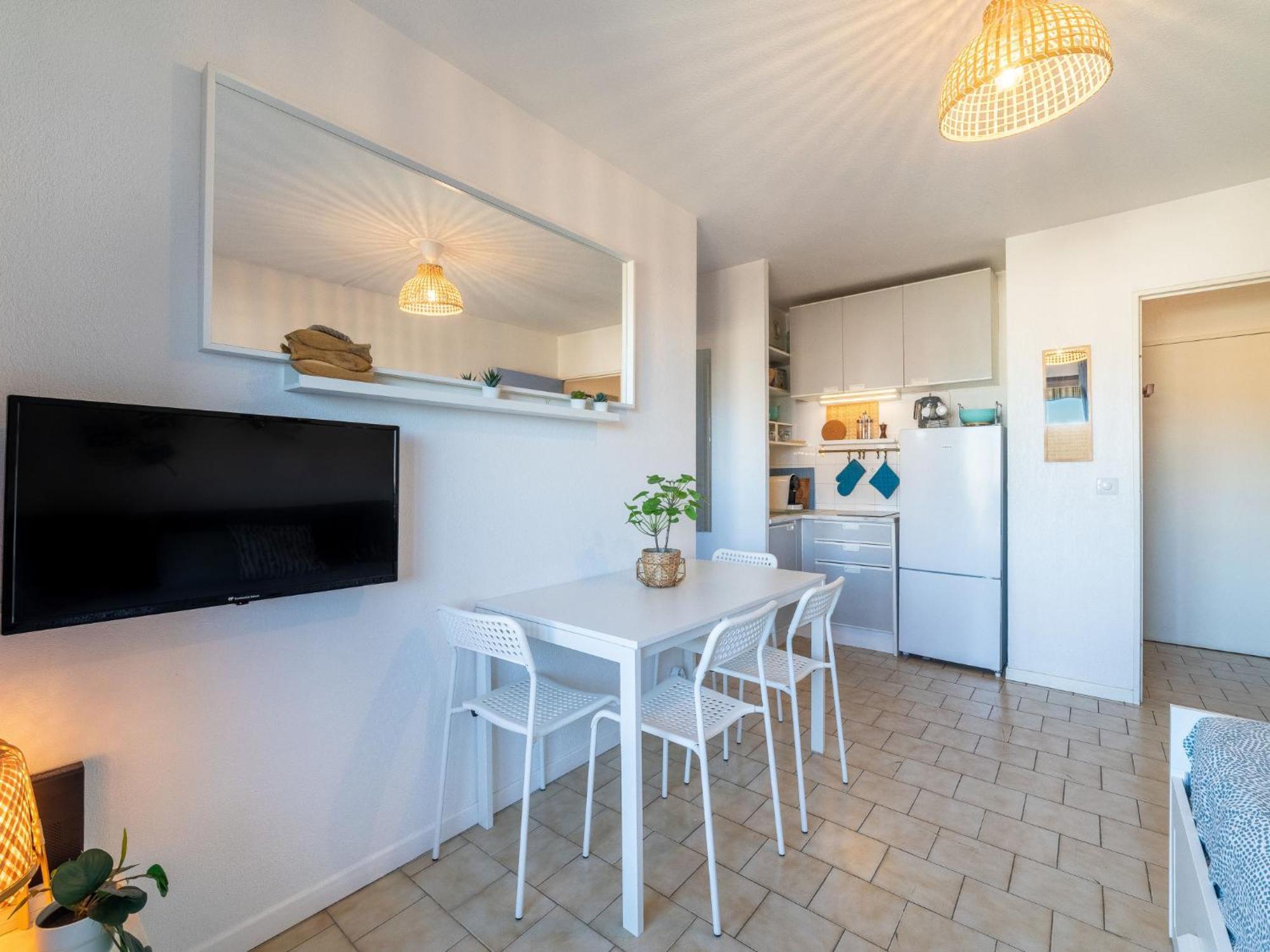Apartment Saint James-12 By Interhome
